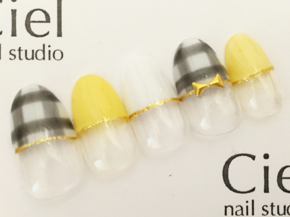 Ciel nail studio 古賀店